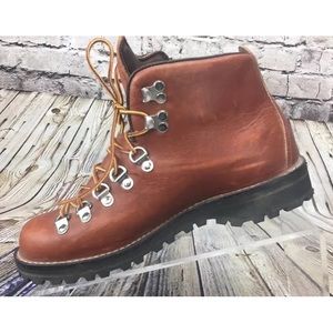 Insulated Outdoor Hiking Boots | Poshmark